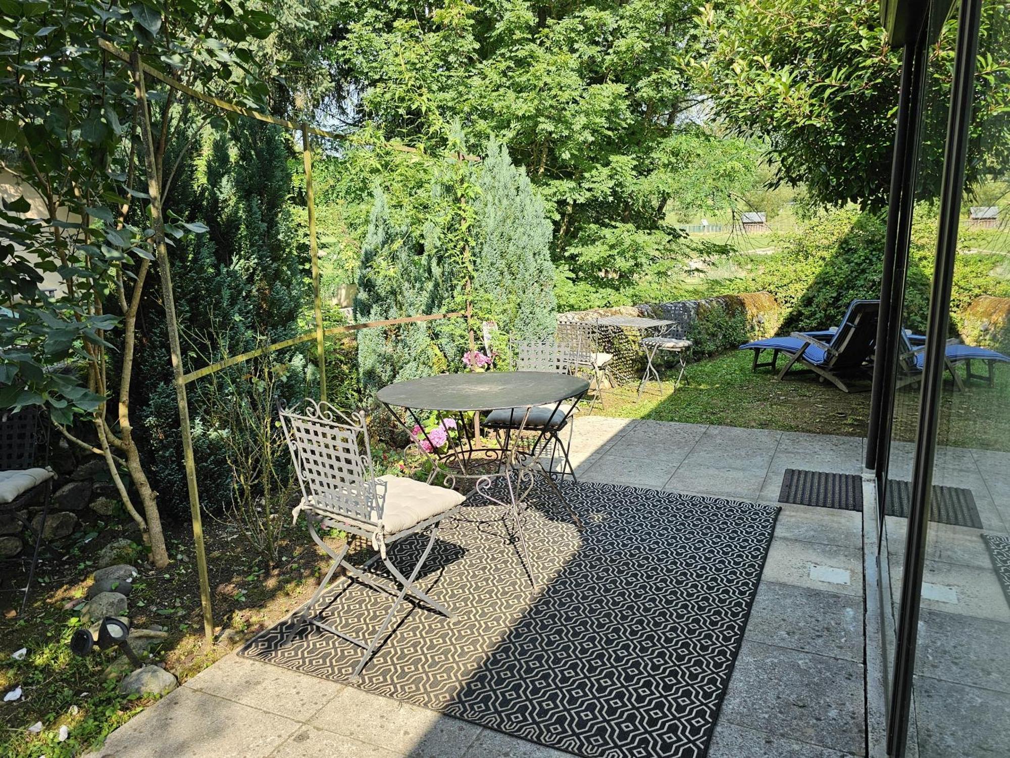Riverrun Saint-Geniez-d'Olt Exterior photo